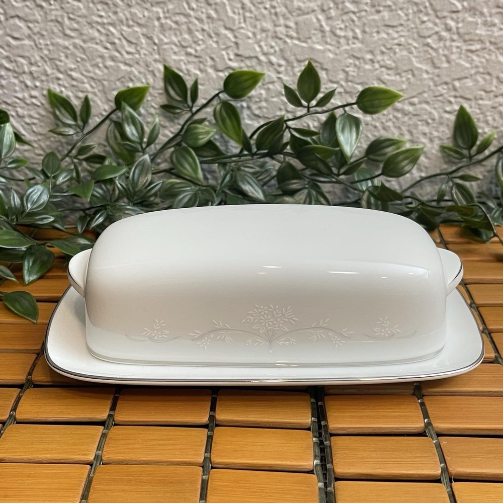 Vintage Noritake Whitebrook 6441 Fine China Covered Butter Dish Platinum Trim